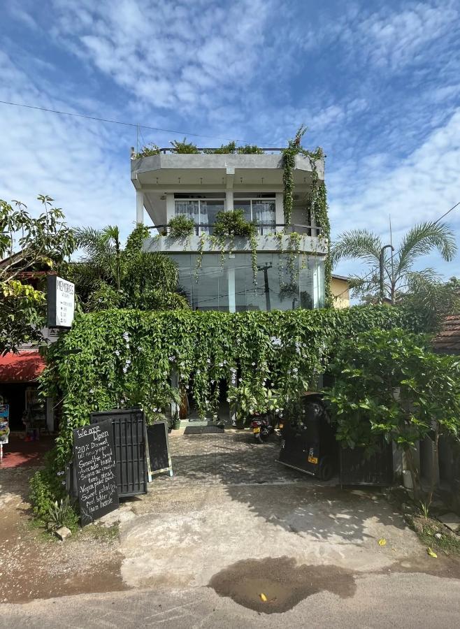 Memories Weligama Hostel Exterior foto